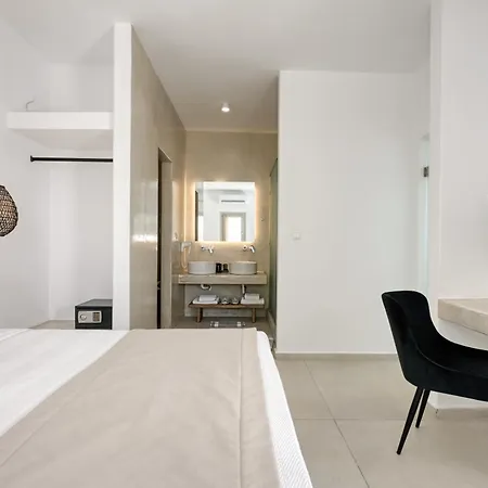 Aloft Mykonos * Agios Stefanos (Mykonos)