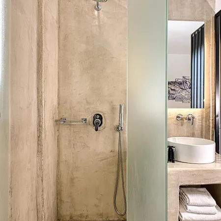 Aloft Mykonos * Agios Stefanos (Mykonos)