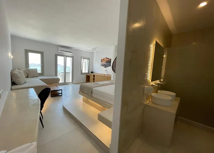 Aloft Mykonos * Agios Stefanos (Mykonos)