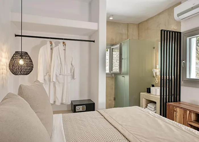 Aloft Mykonos Agios Stefanos (Mykonos)