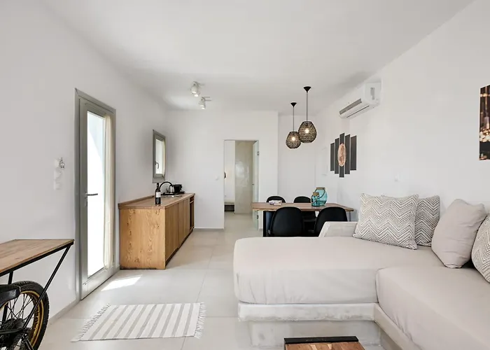 Aloft Mykonos * Agios Stefanos (Mykonos)