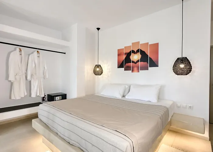 Aloft Mykonos * Agios Stefanos (Mykonos)